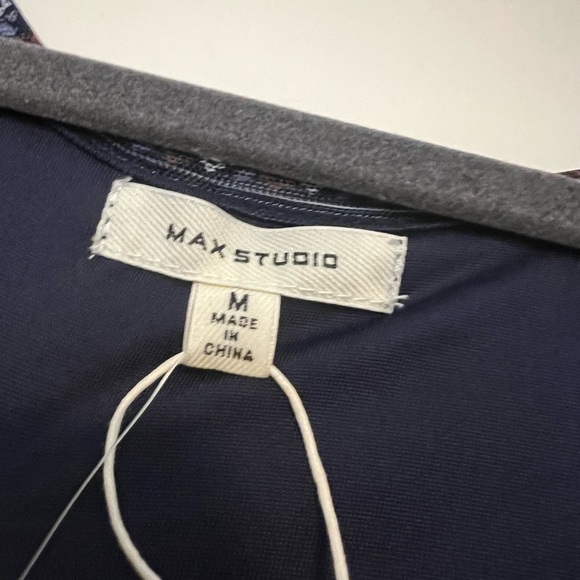 Cute Pattern Midi Dress! - Picture 3 of 4